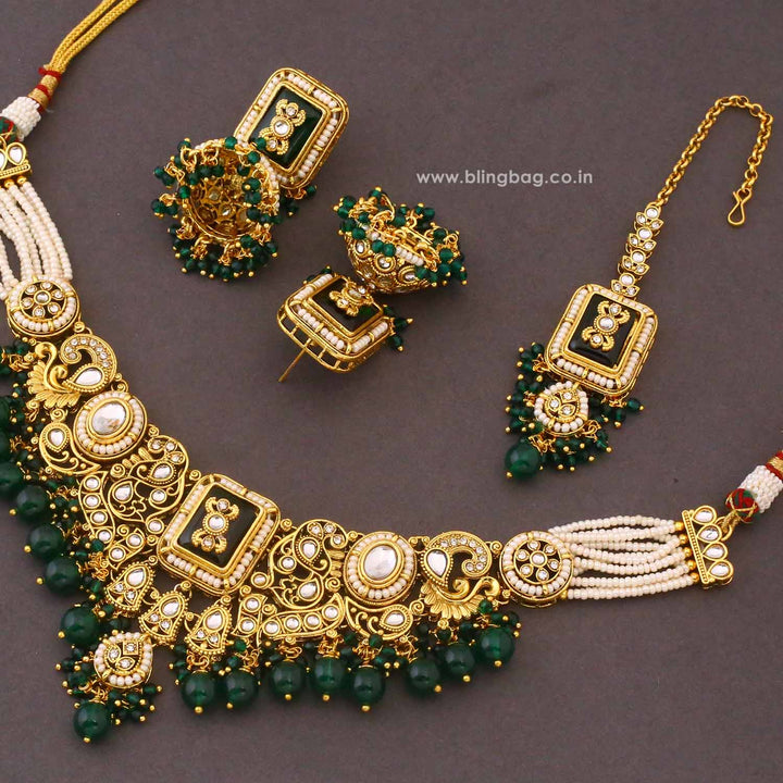 Emerald Pashmora Kundan Jewellery Set