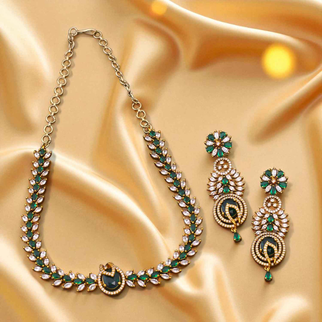 Emerald Priscilla Victorian Jewellery Set - New Arrival