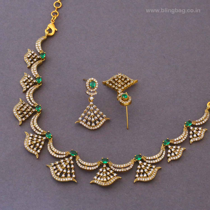 Emerald Selaira Victorian Jewellery Set - New Arrival