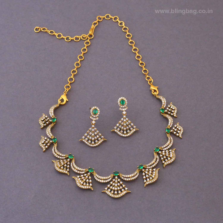 Emerald Selaira Victorian Jewellery Set - New Arrival