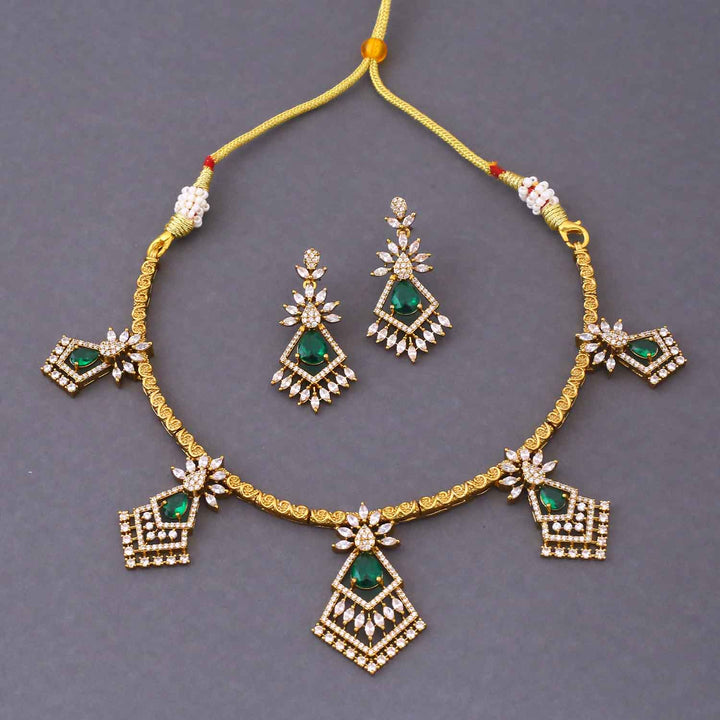 Emerald Solenne Victorian Jewellery Set - New Arrival