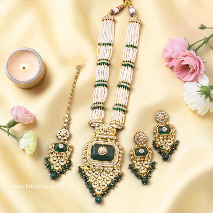 Emerald Suruchi Kundan Jewellery Set