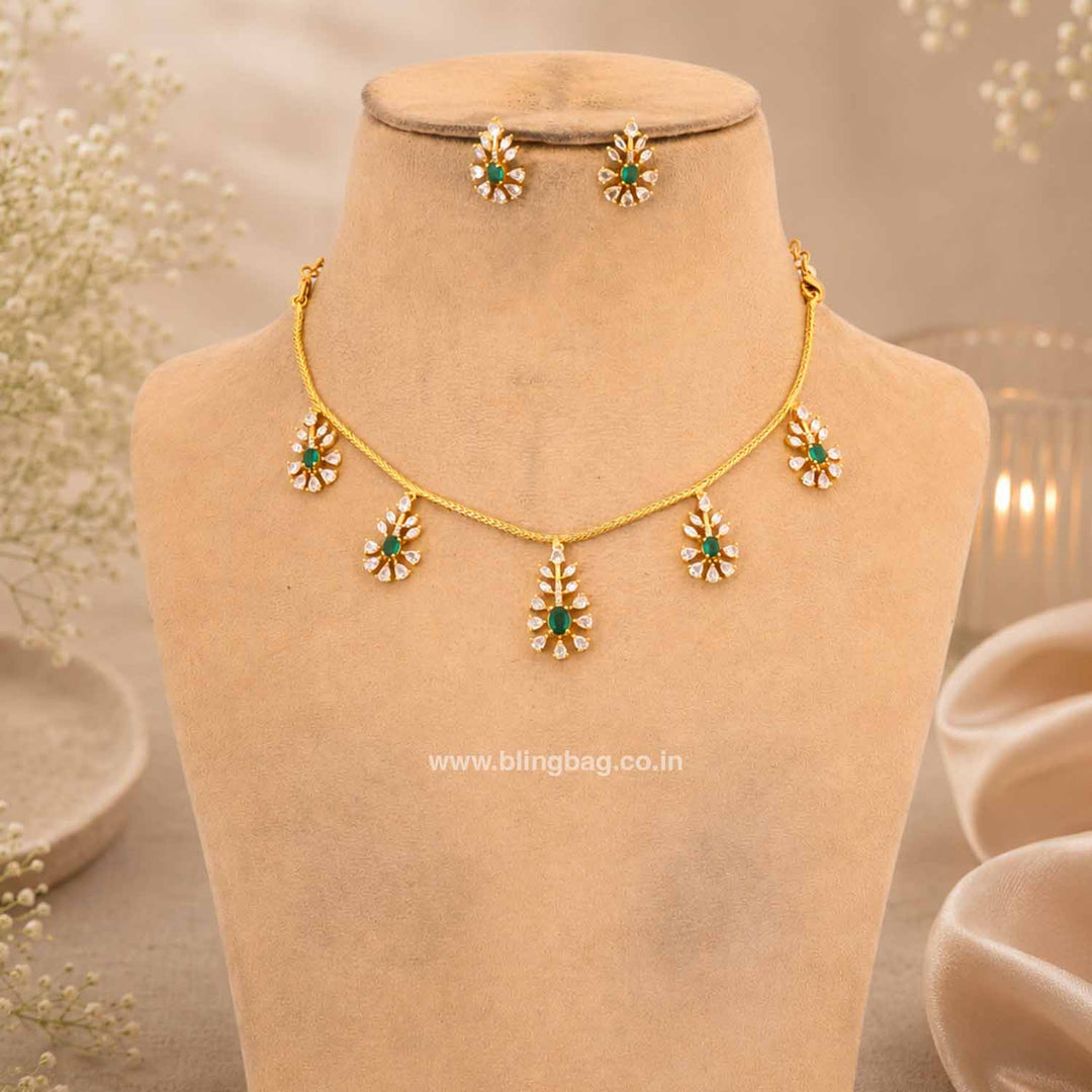 Emerald Suya Antique Jewellery Set - New Arrival