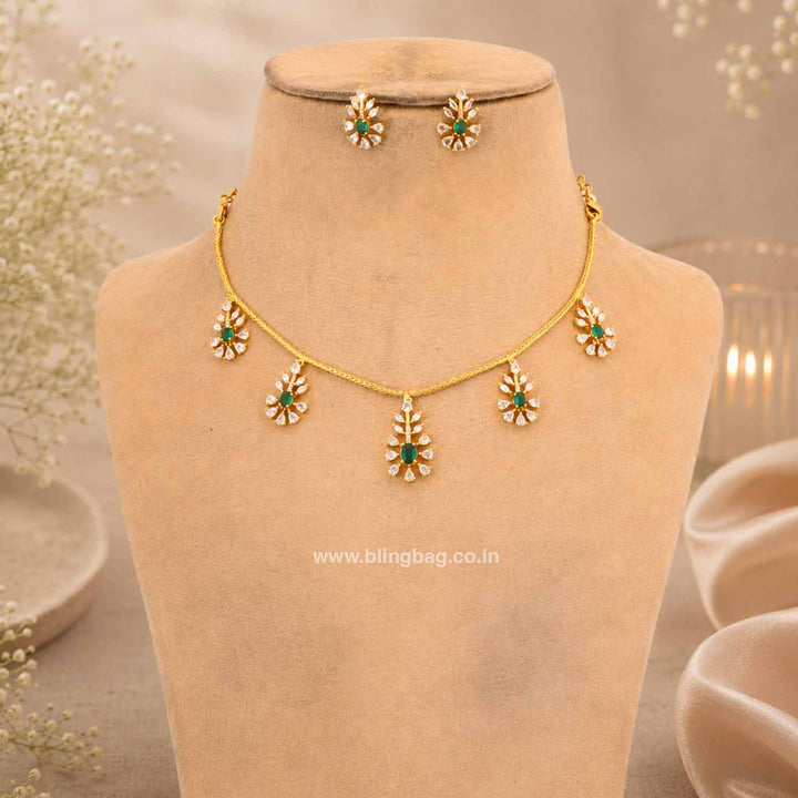 Emerald Suya Antique Jewellery Set - New Arrival