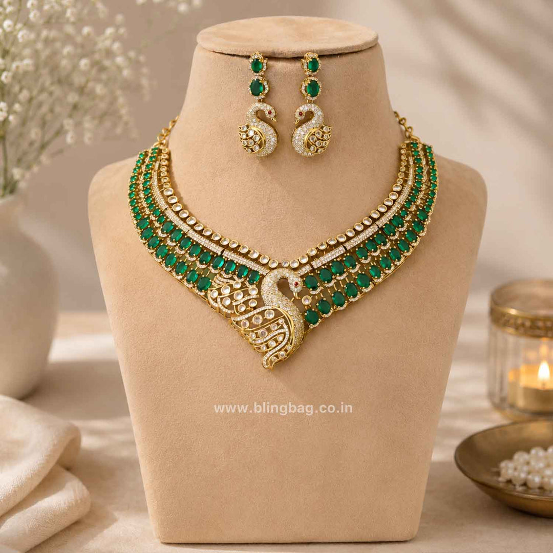 Emerald Swanie Victorian Jewellery Set - New Arrival