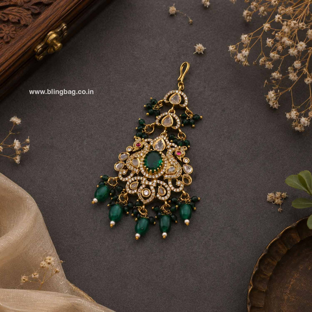 Emerald Tareesha Maang Tikka