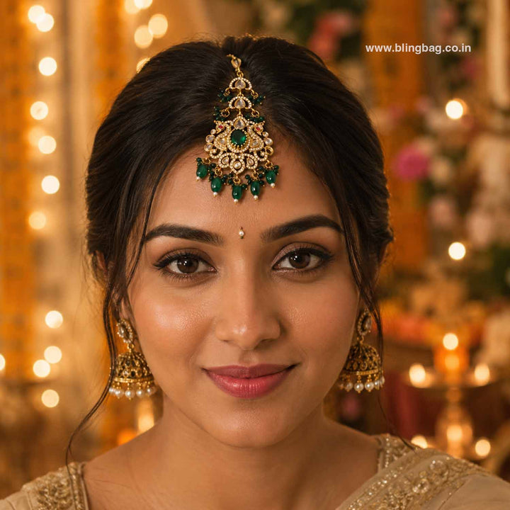 Emerald Tareesha Maang Tikka