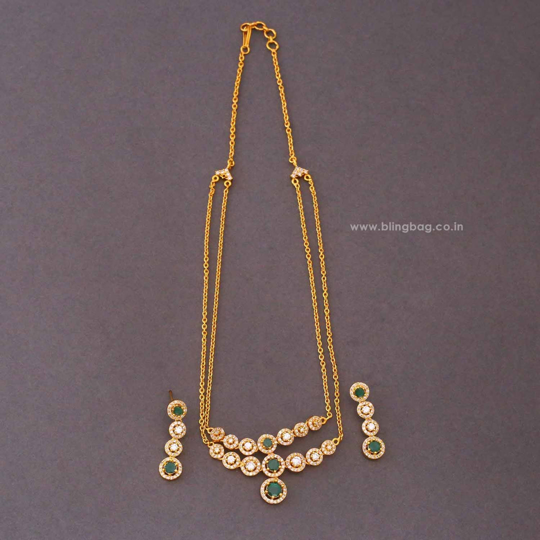 Emerald Utsa Antique Jewellery Set - New Arrival