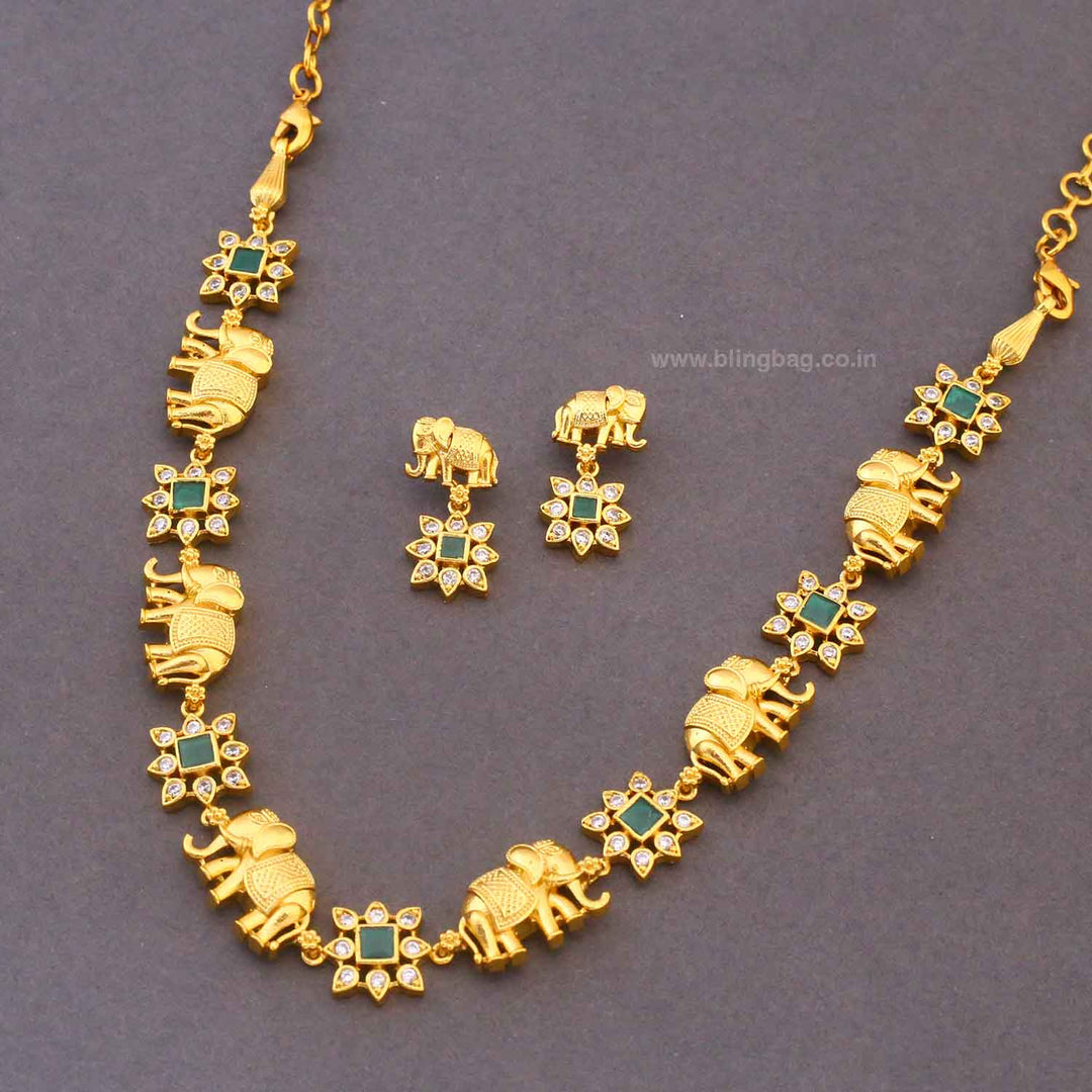 Emerald Vasanta Antique Jewellery Set - New Arrival