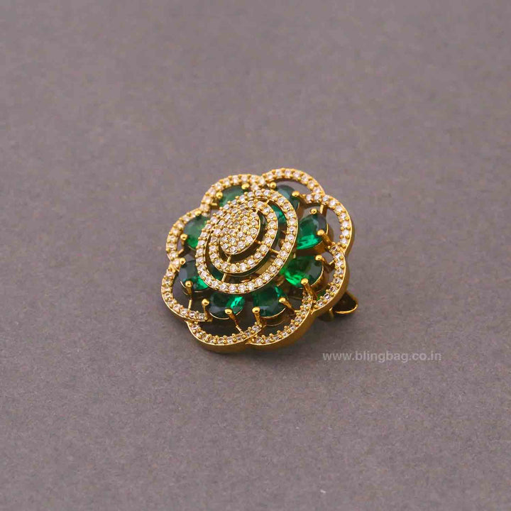 Emerald Veissa Brooch