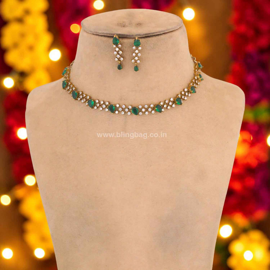 Emerald Vionara Victorian Jewellery Set - New Arrival