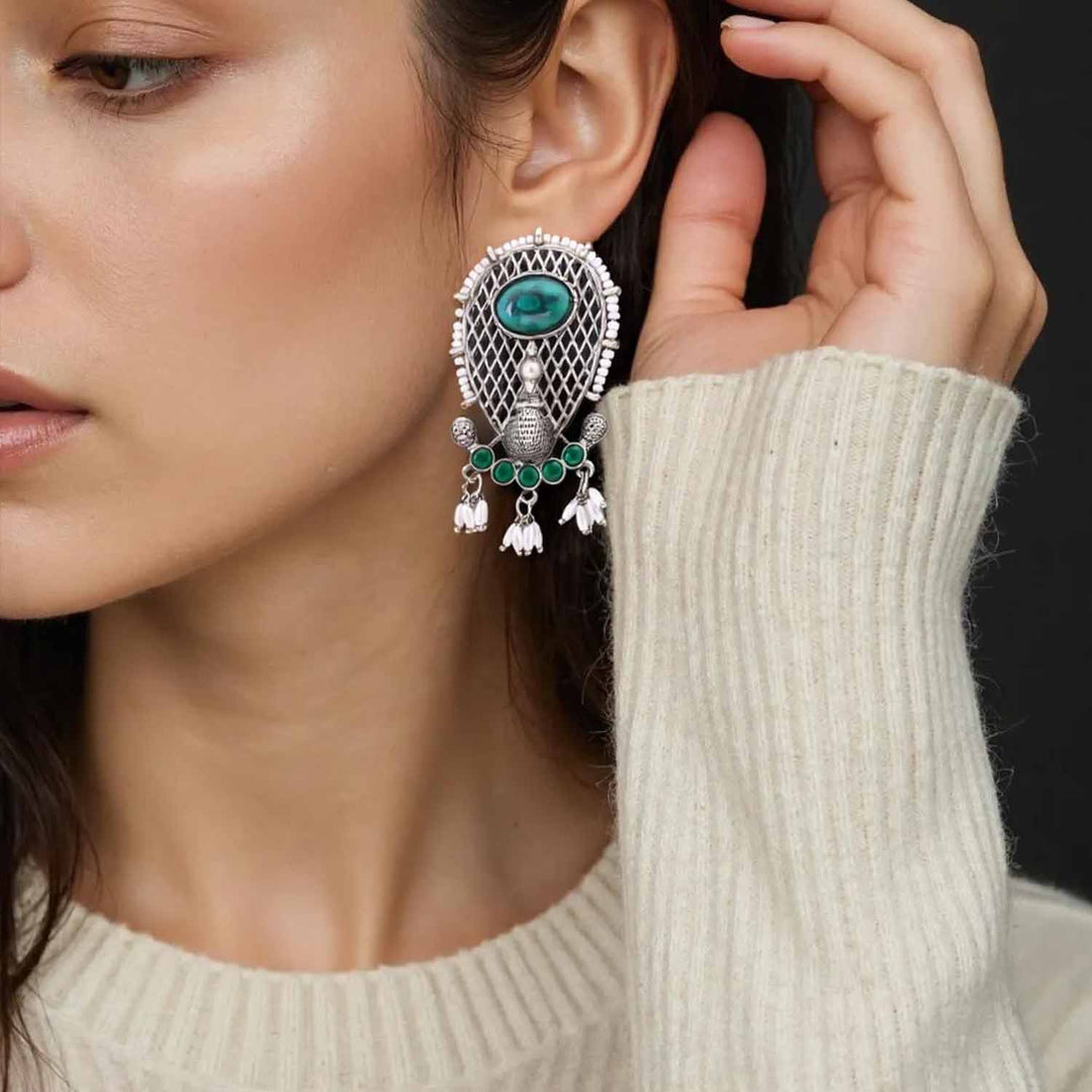 Emerald Vyani Oxidised Studs