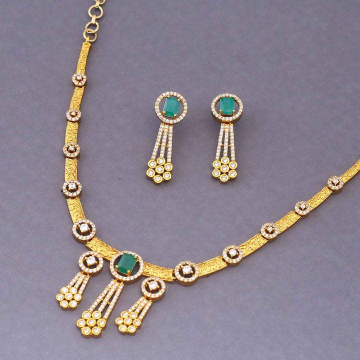Emerald Vyshra Antique Jewellery Set - New Arrival