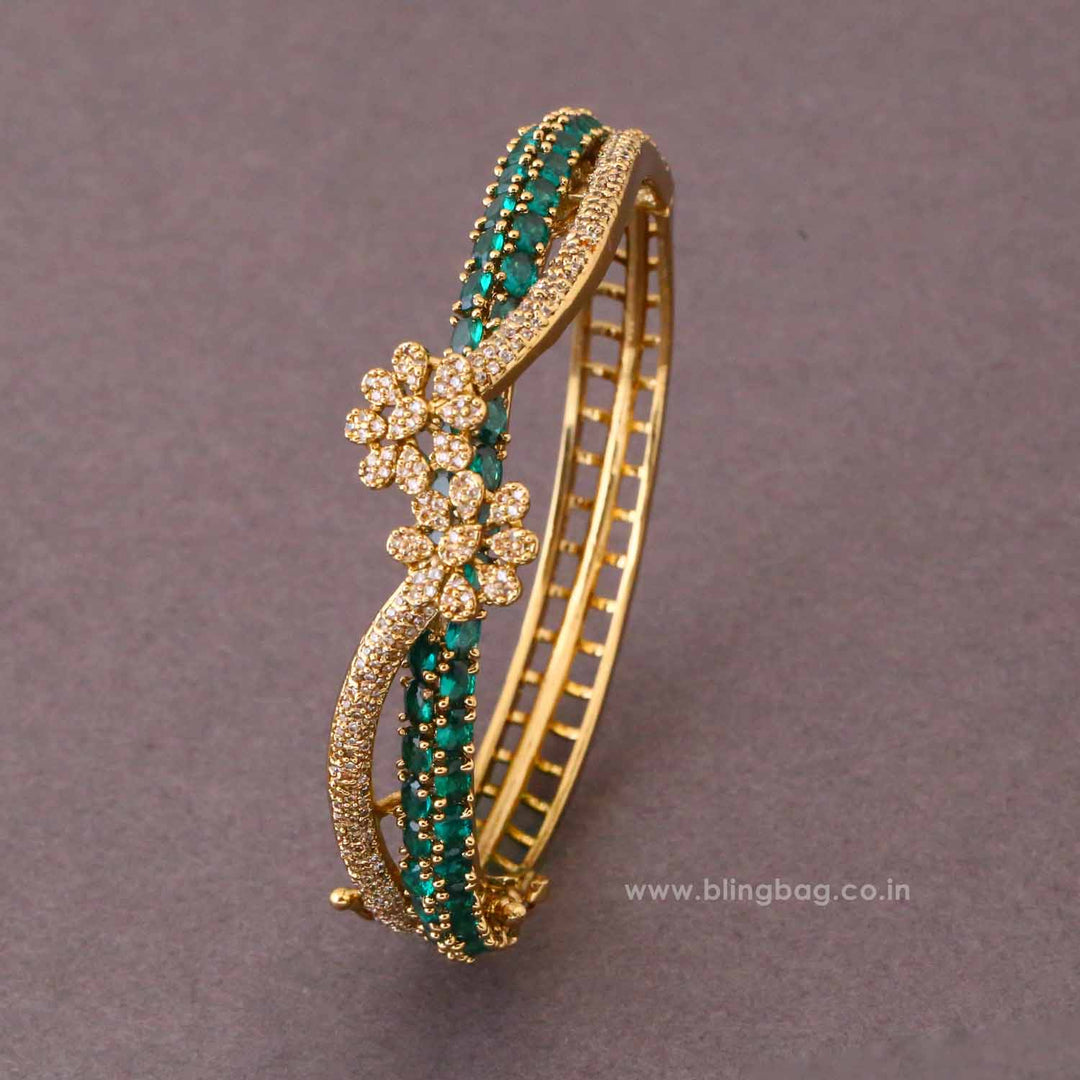 Emerald Willow Bracelet