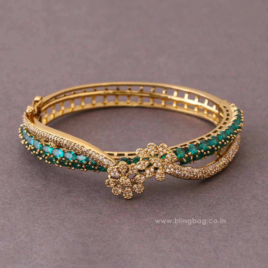 Emerald Willow Bracelet