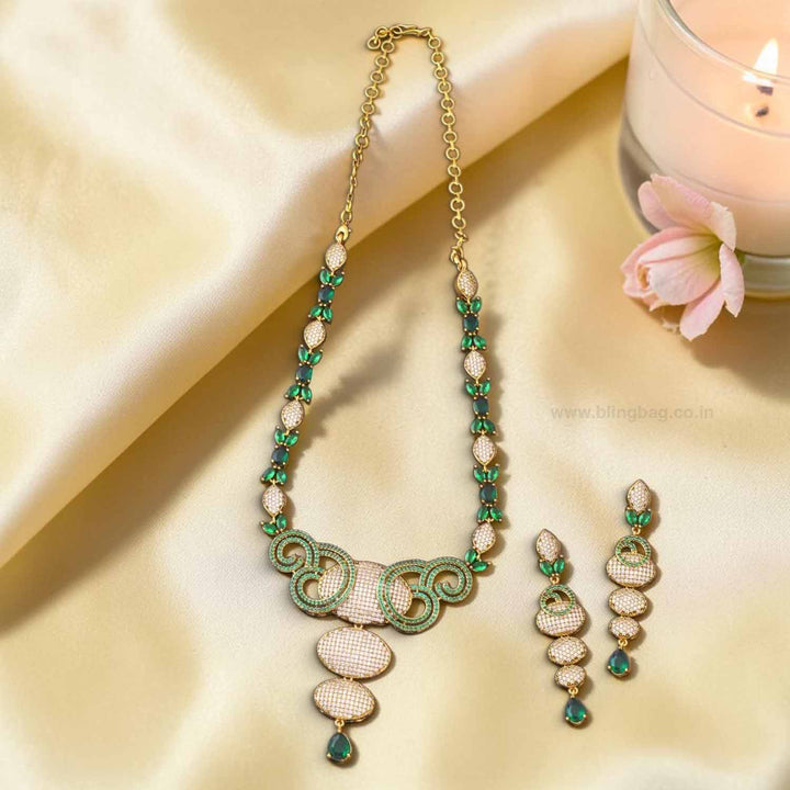 Emerald Yasnia Victorian Jewellery Set- New Arrivals