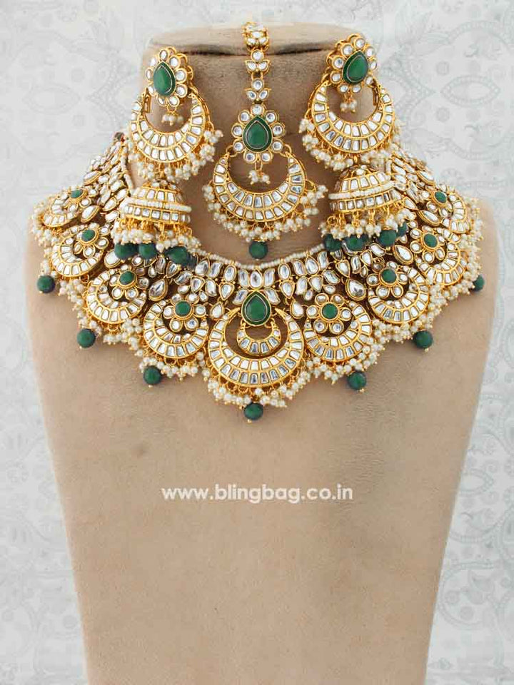 Emerald Aruna Jewellery Set