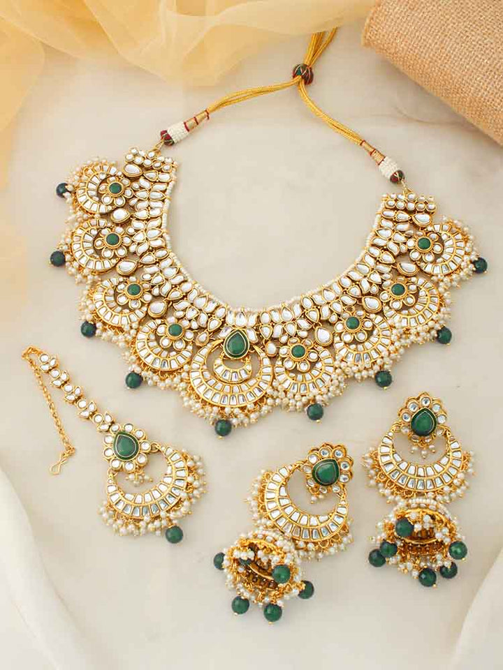 Emerald Aruna Jewellery Set