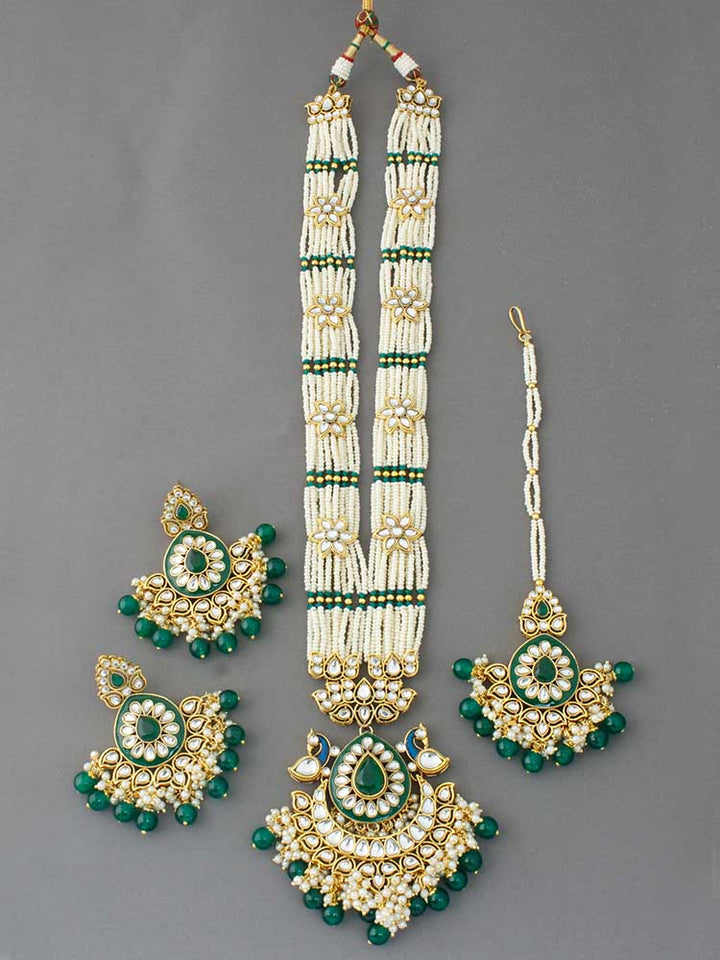 Emerald Shilpa Jewellery Set