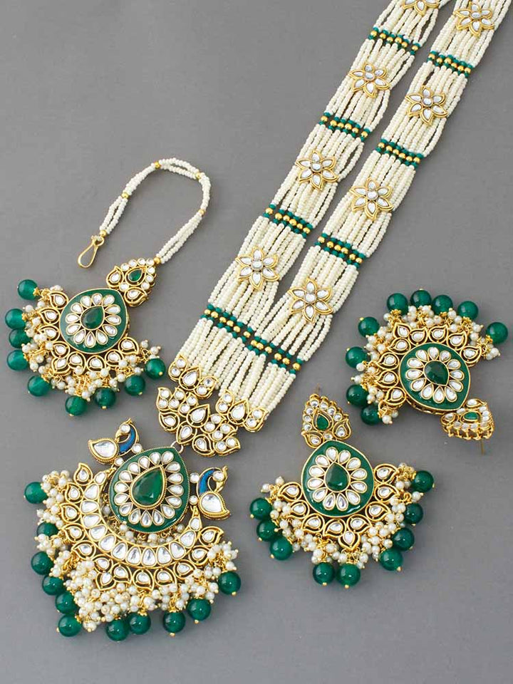 Emerald Shilpa Jewellery Set