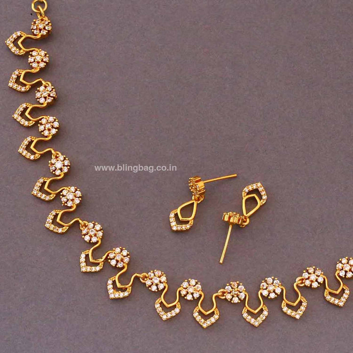 Golden Aketa Antique Jewellery Set - New Arrival