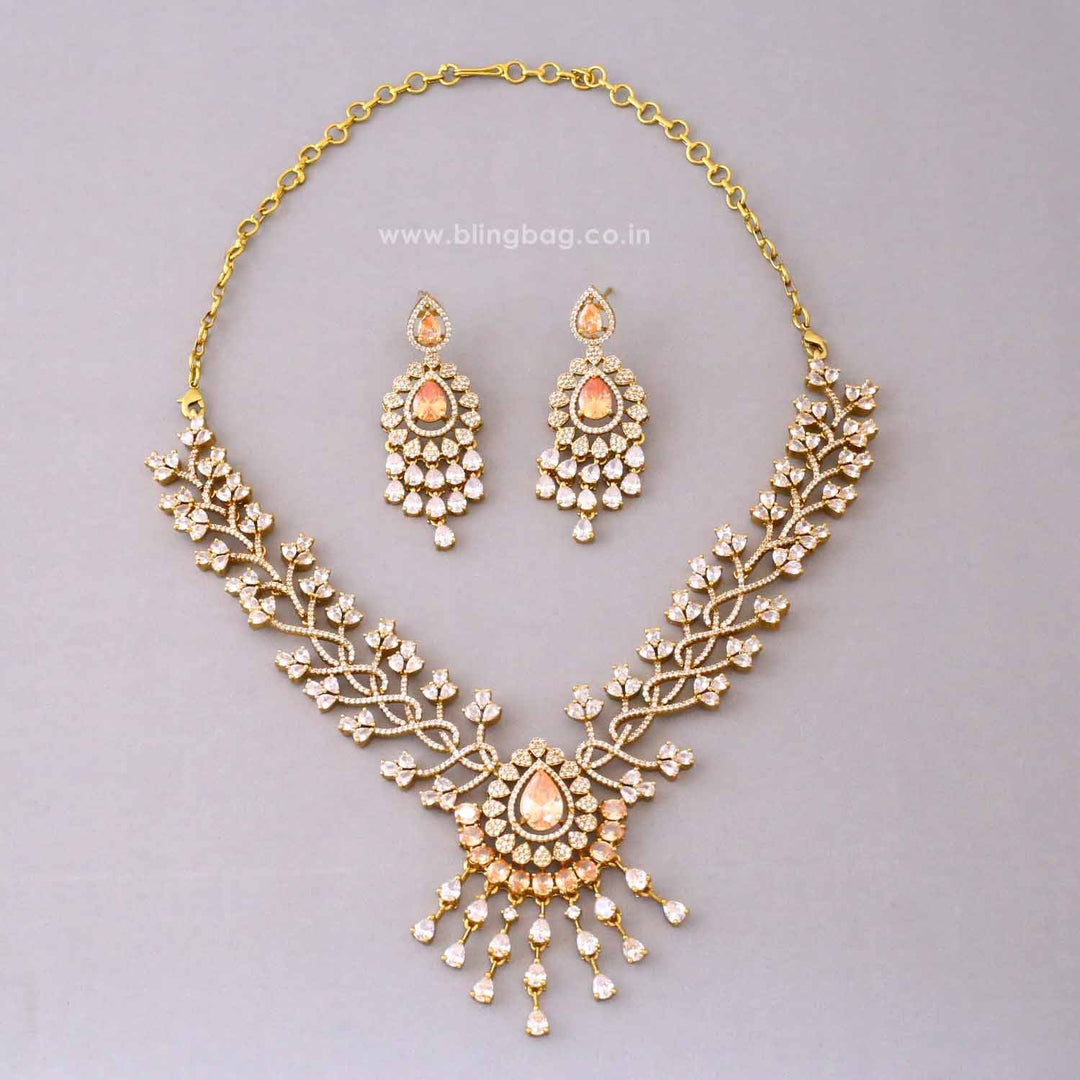 Golden Avaia Victorian Jewellery Set - New Arrival