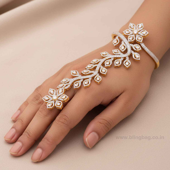 Golden Camilaa Zirconia Hath Phool