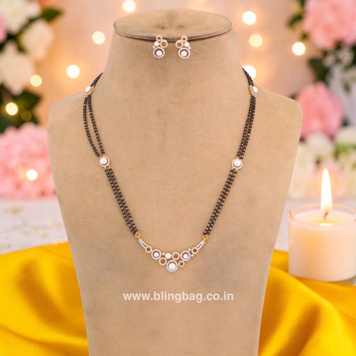 Golden Carvily Mangalsutra Set