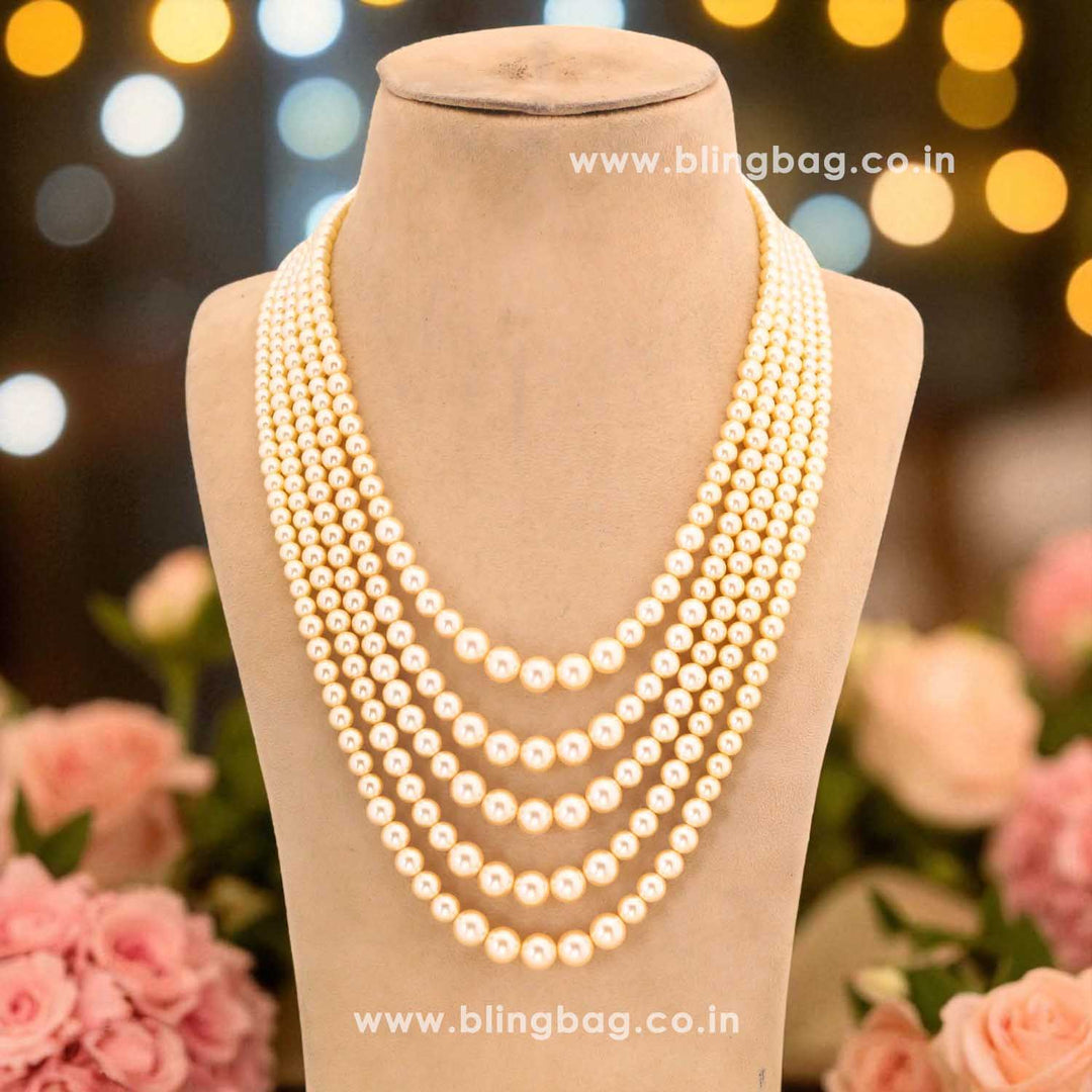 Golden Celestra Antique Jewellery Set - New Arrival