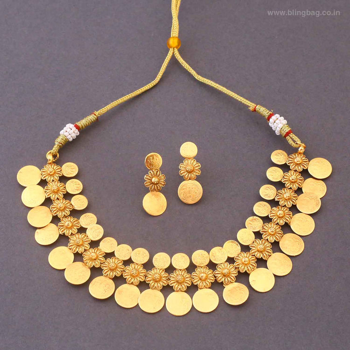 Golden Chamundaya Temple Jewellery Set - New Arrival