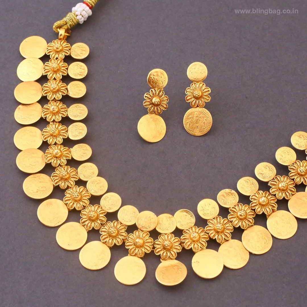 Golden Chamundaya Temple Jewellery Set - New Arrival