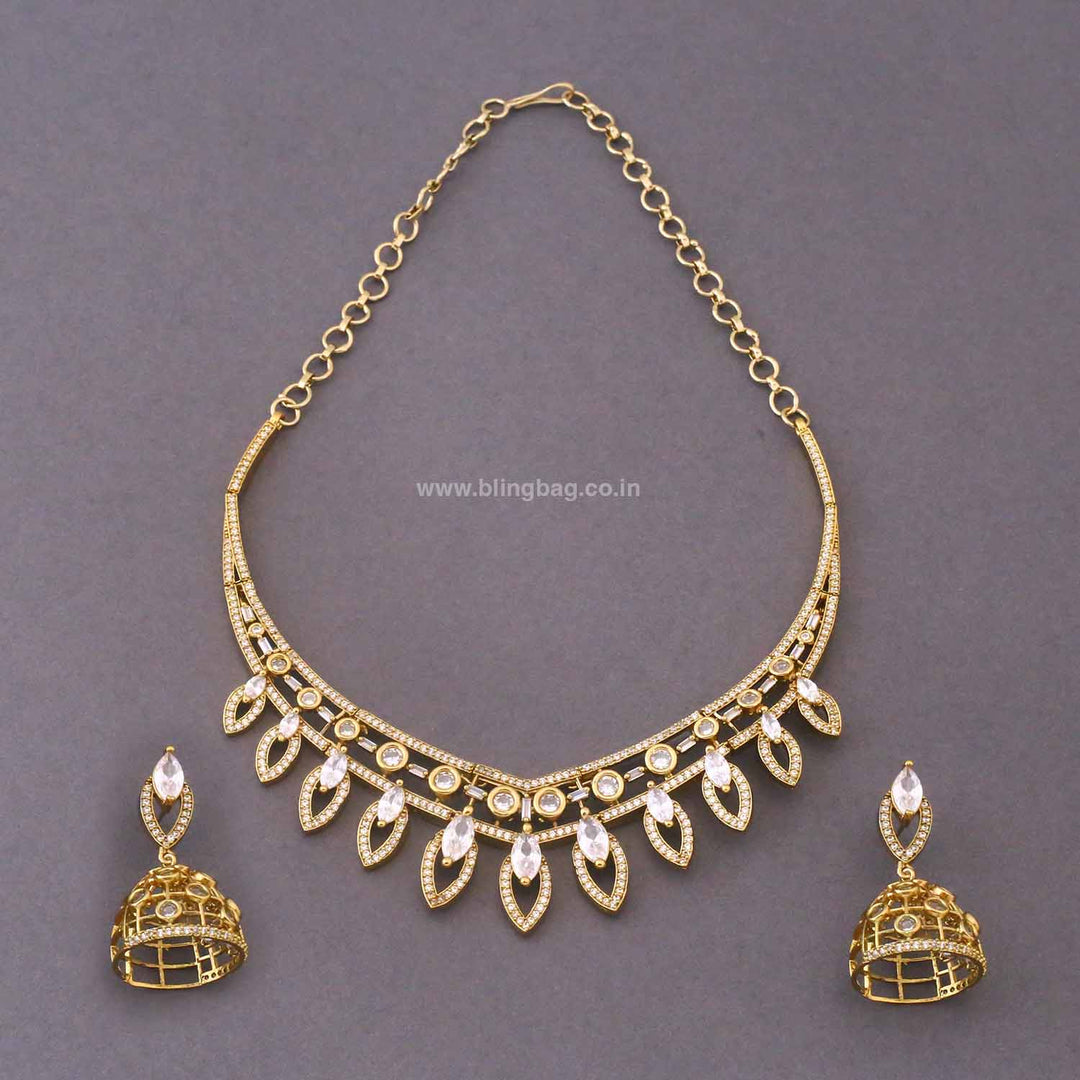 Golden Danielaa Victorian Jewellery Set- New Arrivals