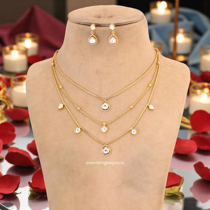 Golden Diyashi Antique Jewellery Set