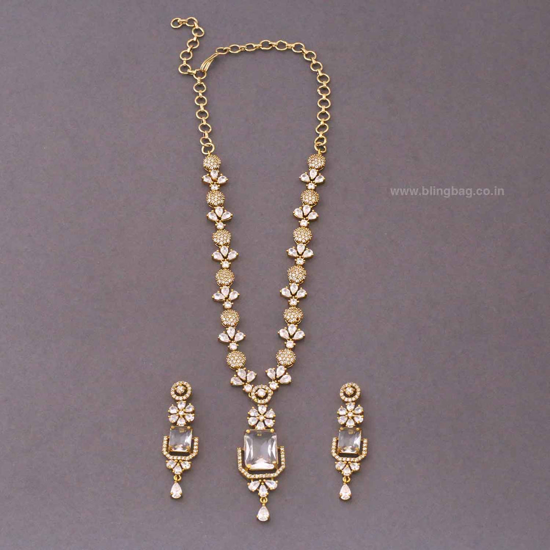 Golden Elisaa Victorian Jewellery Set - New Arrivals
