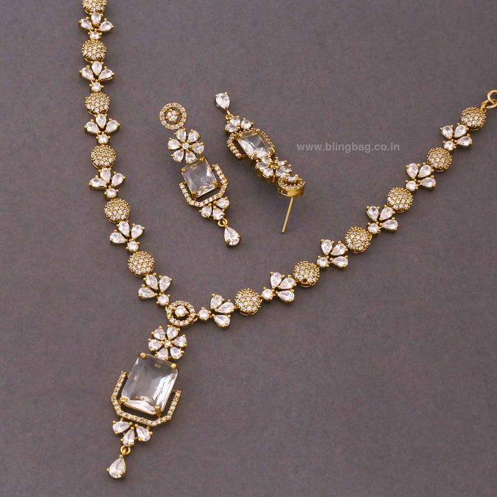 Golden Elisaa Victorian Jewellery Set - New Arrivals