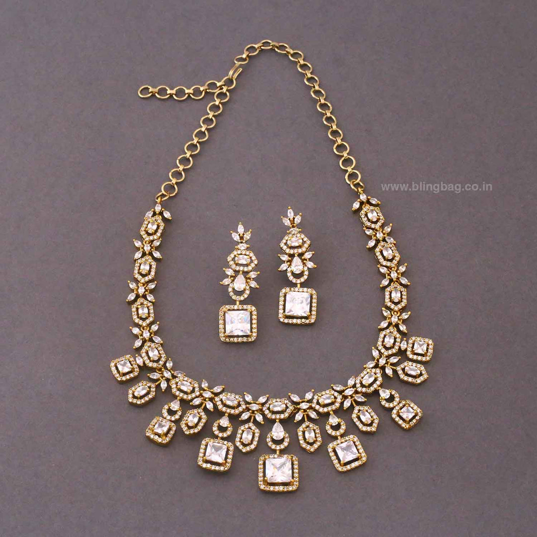 Golden Elisae Victorian Jewellery Set- New Arrivals