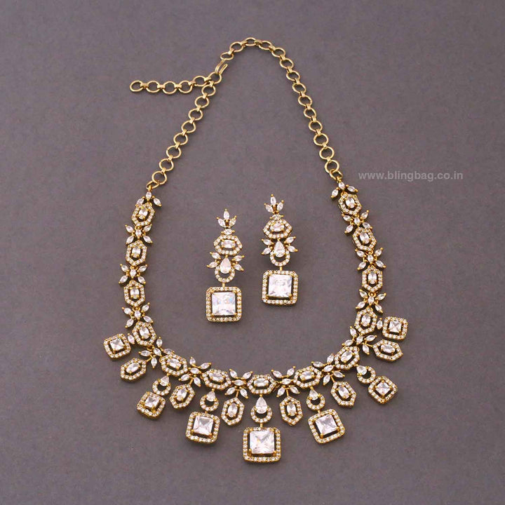 Golden Elisae Victorian Jewellery Set- New Arrivals