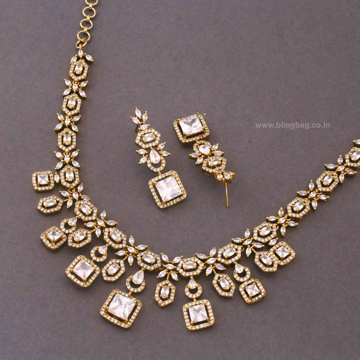 Golden Elisae Victorian Jewellery Set- New Arrivals