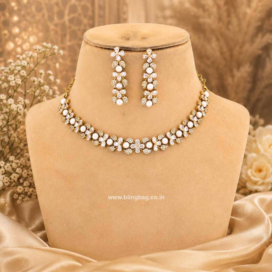 Golden Emmae Victorian Jewellery Set- New Arrivals
