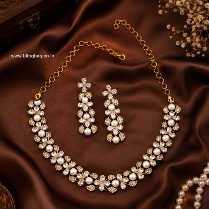 Golden Emmae Victorian Jewellery Set- New Arrivals