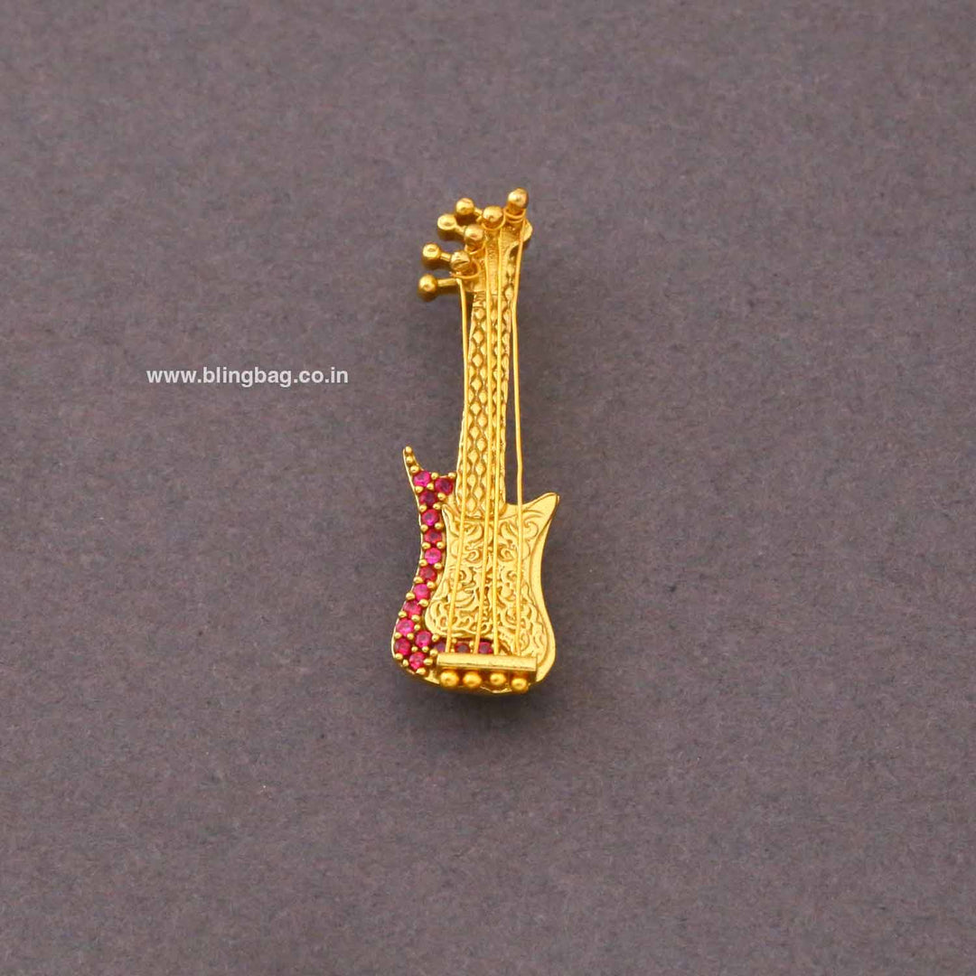 Golden Guitar Brooch