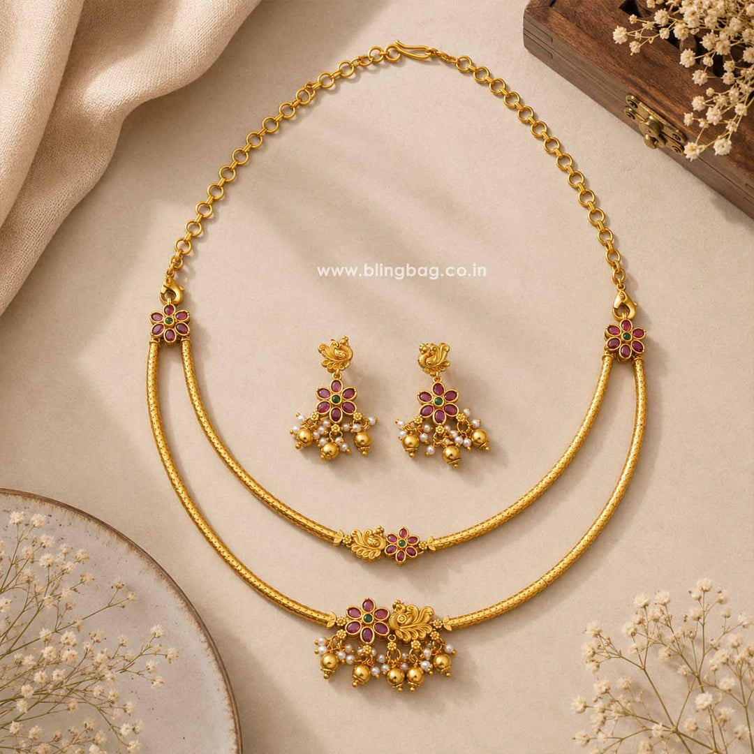 Golden Gunitha Antique Jewellery Set - New Arrival