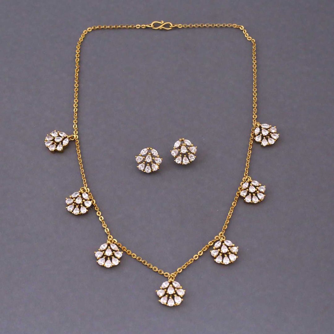 Golden Jiyua Victorian Jewellery Set - New Arrival