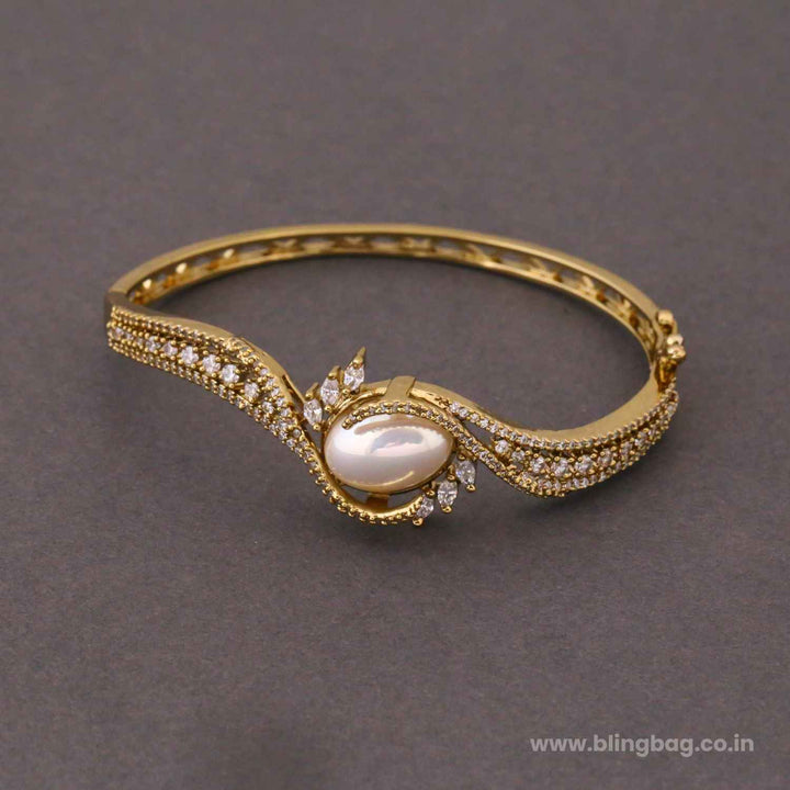 Golden Kanniet Victorian Bracelet