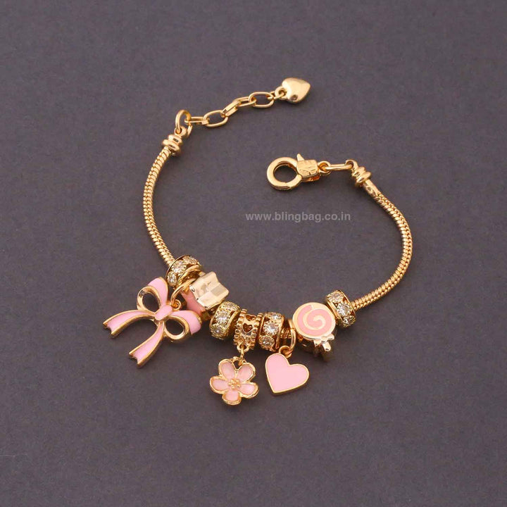 Golden Kyaris Adjustable Bracelet