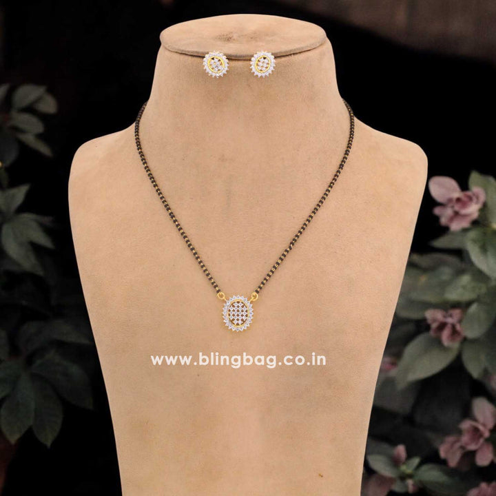 Golden Layla Mangalsutra Set