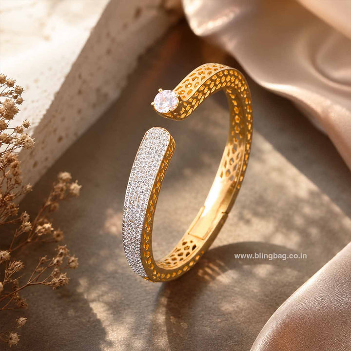 Golden Letae Zirconia Bracelet