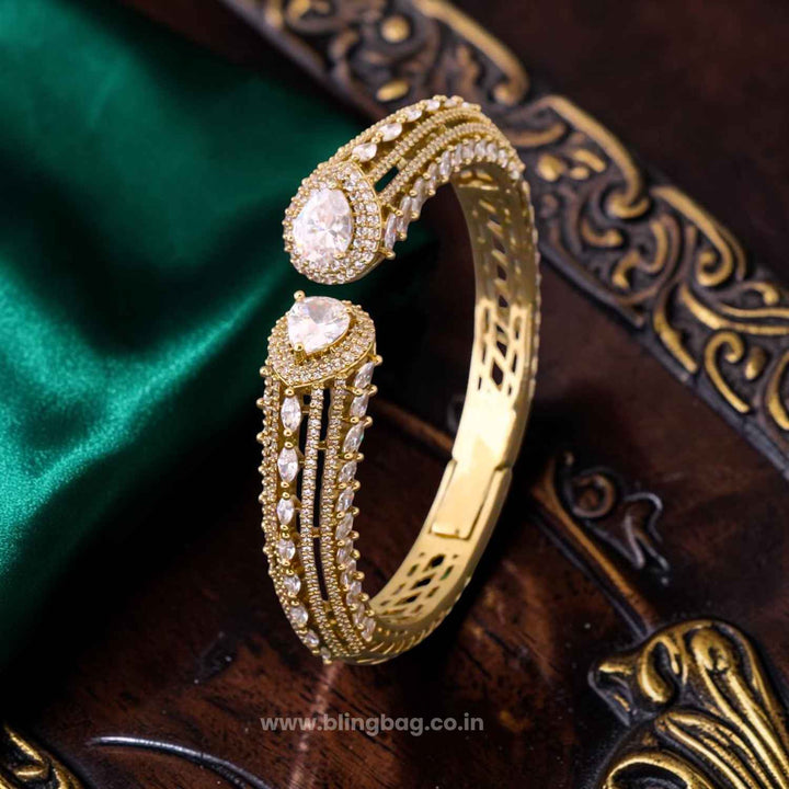 Golden Mecata Victorian Bracelet