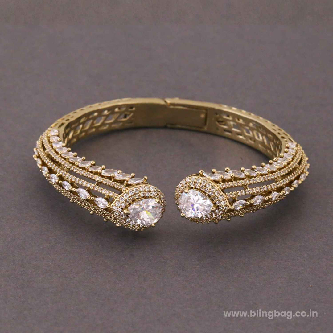 Golden Mecata Victorian Bracelet