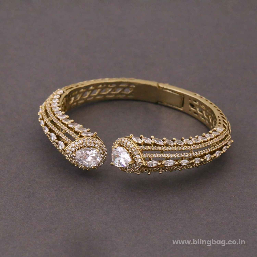 Golden Mecata Victorian Bracelet